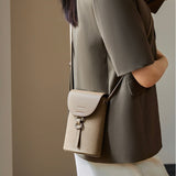 Mini skuldertaske i læder